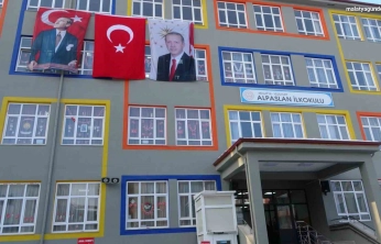 Malatya'da depremin 3. yıl dönümünde eğitime 1 gün ara