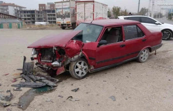 Malatya'da iki araç çarpıştı: 2 yaralı