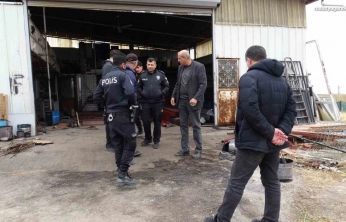 Isınmak için ateşe tiner döken 2 öğrenci yaralandı