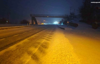 Malatya'da kar yağışı etkisini sürdürüyor