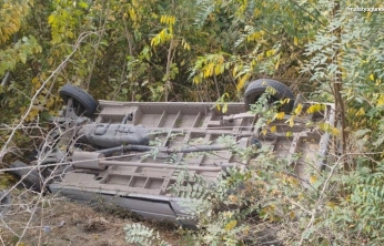 Malatya'da minibüs devrildi: 3 yaralı