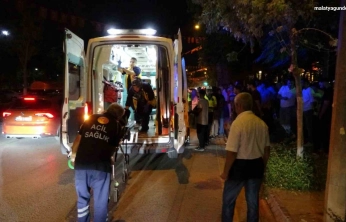 Otomobilin çarptığı kadın yaralandı