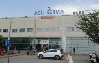 Pikap yayaya çarptı: 1 yaralı