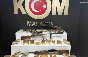 Malatya'da ruhsatsız silah operasyonu: 2 gözaltı