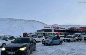 Malatya'da bazı bölgelerde tipi etkili oluyor