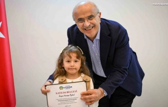 Minik yüreklerden Başkan Er'e anlamlı ziyaret