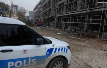 Spiral makinesiyle elini kesen işçi yaralandı