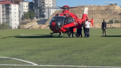 Beyin kanaması geçiren vatandaşın imdadına ambulans helikopter yetişti
