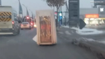 Gören bir daha baktı