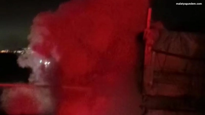 Amonyum nitrat yüklü tırda korkutan yangın