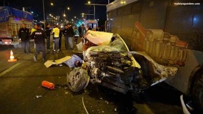 Yimpaş kavşağında feci kaza: 2 ölü, 3 yaralı