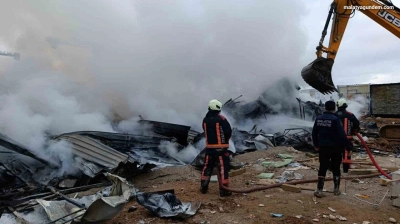 Malatya'da inşaat işçilerinin kaldığı şantiyede yangın