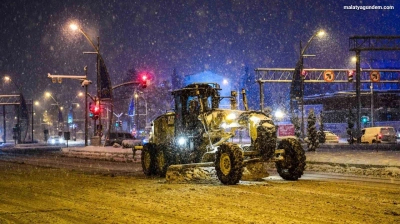 155 Mahallenin yolu ulaşıma açıldı, çalışmalar aralıksız devam ediyor