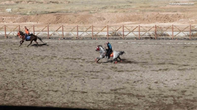 Yazıhan da ata sporu atlı cirit yaşatılıyor