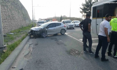 5 araçlı zincirleme kaza: 6 yaralı
