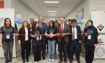 Malatya Mehmet Ali Aydınlar Fen Lisesi'nde bilim fuarı düzenlendi