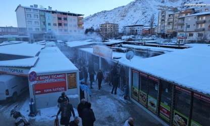 Konteyner çarşıda çıkan yangın paniğe neden oldu