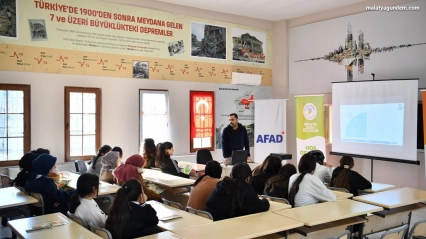 Yeşilyurt Belediyesi Afetlere hazırlık eğitimlerini kararlıkla sürdürüyor