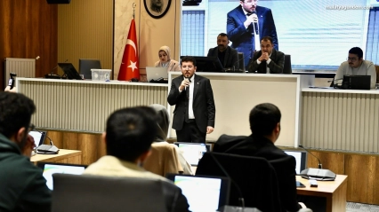 Yeşilyurt Genç Meclis'in yeni başkanı Yusuf Salih Tatar oldu