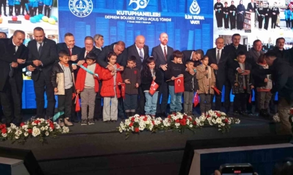 50. Yıl Kütüphaneleri deprem bölgesinde hizmete açıldı