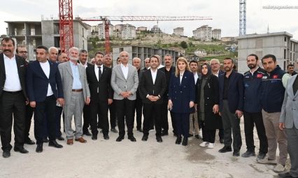 AK Parti heyeti Akçadağ'da incelemede bulundu