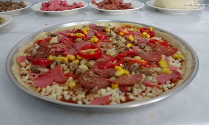 Akçadağ'ın yeni gözdesi: İnce hamurlu pizza, kömbe ve pilavı geride bıraktı