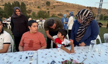 Akçadağ Sultansuyu Sosyal Tesisleri'nde anlamlı buluşma