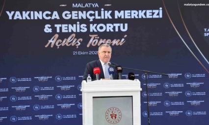 Bakan Bak: 'Gençler için yatırımlarımıza devam edeceğiz'