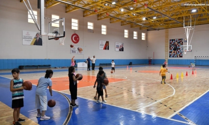 Basketbol kursuna yoğun ilgi
