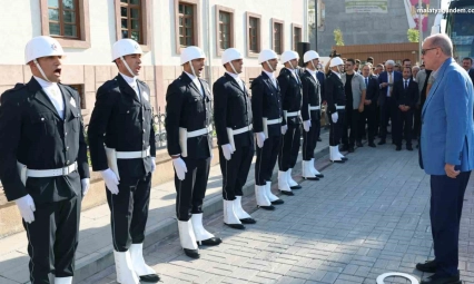 Cumhurbaşkanı Erdoğan Malatya Valilik binasının açılışını yaptı
