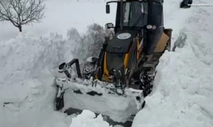 Darende Belediyesi'nden karla mücadelede yoğun mesai