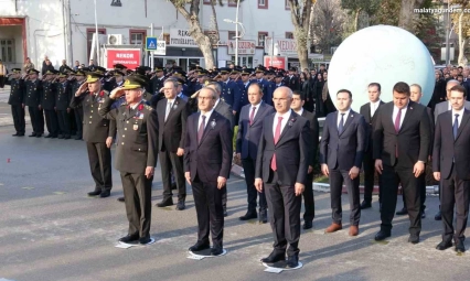 Malatya'da 10 Kasım Atatürk'ü anma töreni düzenlendi