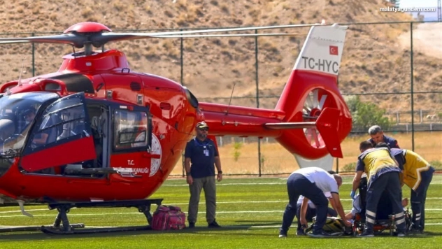 100 kilometre uzaklıktaki hastaya hava ambulansı ulaştı