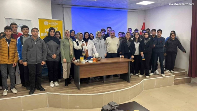 Büyükşehir Belediyesi'nin başlattığı 'Her Ev Bir Atölye' projesi devam ediyor