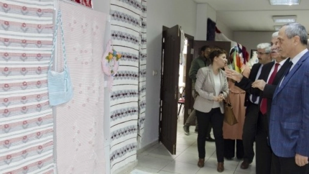 Çıpıt Sergisi Açıldı