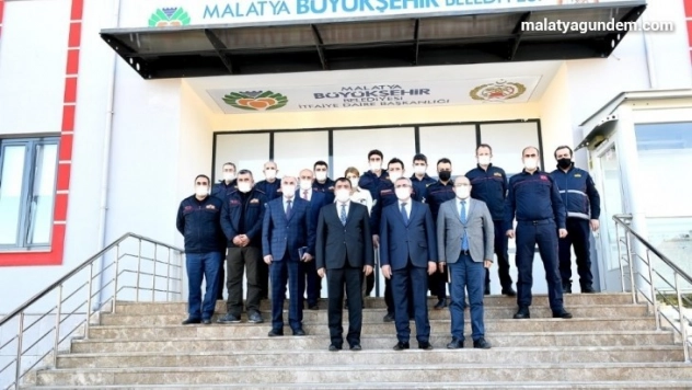 Gürkan'dan itfaiyeye tam not