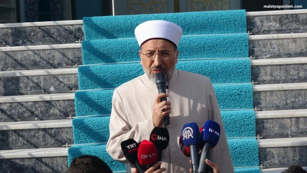 Kubbetü's-Sahra Cami ibadete açıldı