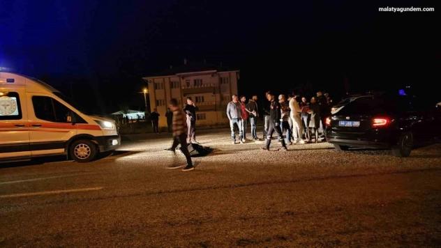 Hafif ticari aracın çarptığı yaya hayatını kaybetti