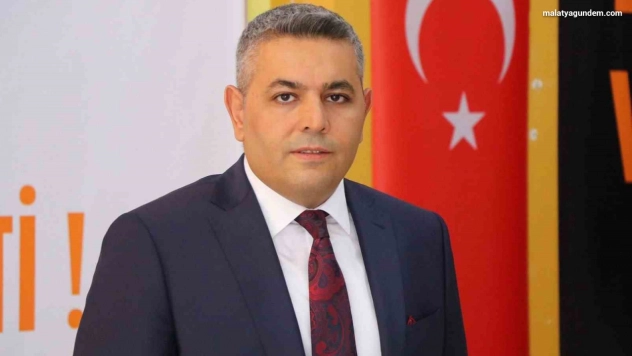 Sadıkoğlu: 'Asrın felaketini yaşadık, asrın destekleriyle ayağa kalkabiliriz'