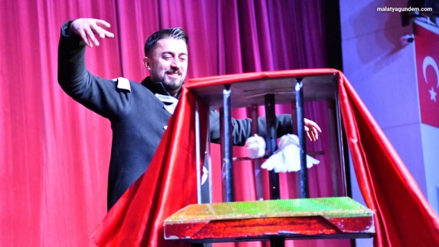 Yeşilyurt Belediyesi'nden 'Önem' projesine renkli ve coşkulu şenlik desteği