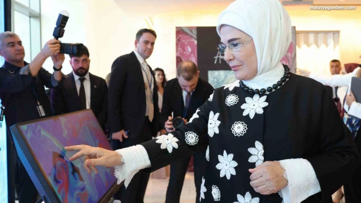 'Anadoludakiler: Kapıların Ardındaki Hazineler' Sergisi New York'ta açıldı