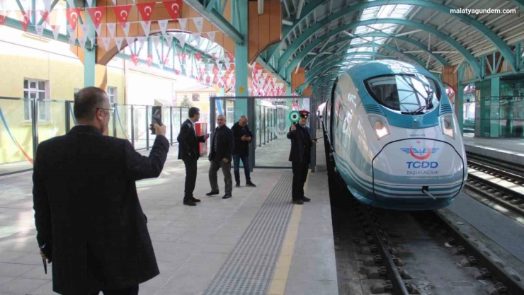 -Malatya-Sivas Bölgesel Treni seferleri başlıyor
