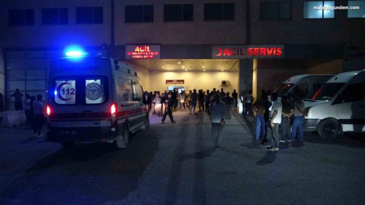 2 çocuk annesi kadın eşinin 20'den fazla bıçak darbesiyle öldürüldü