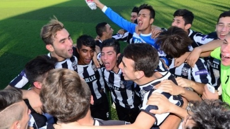 22.Yeşilyurt Kültür, Kiraz ve Spor Festivali Futbol Turnuvası Sona Erdi