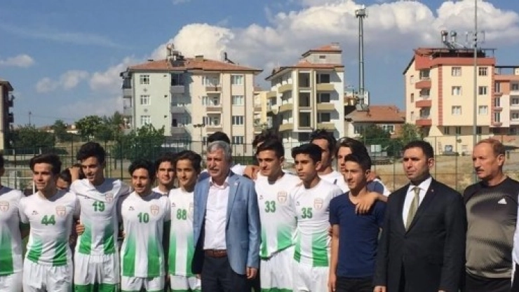 Kiraz ve Spor Festivali Futbol Müsabakaları Başladı