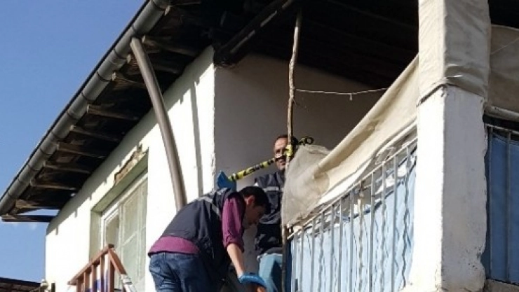 2 Çocuk Babasının Sır İntiharı