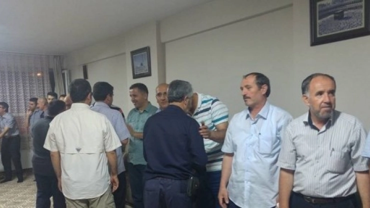 33 Yıl Sonra Bayramda Buluştular