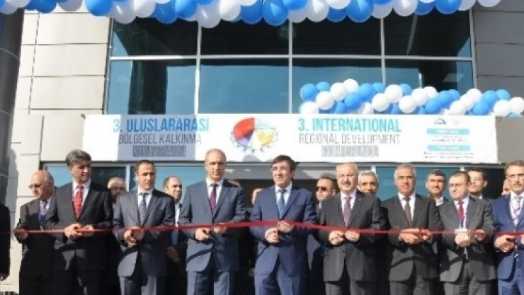 3. Bölgesel Kalkınma Konferansı Bingöl'de Başladı