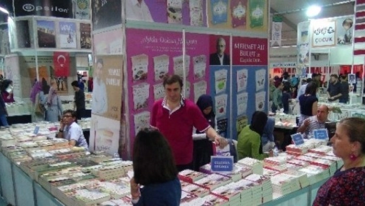 5. Malatya Kitap Ve Kültür Fuarı Yoğun İlgi Görüyor