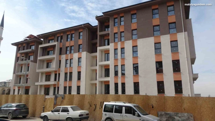 Yeşil Evler'de yeni bir yaşam merkezi inşa edildi